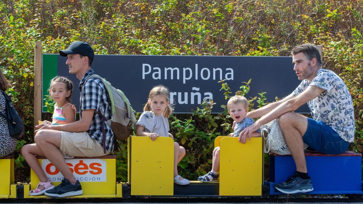 Los visitantes hacen un viaje de casi 800 m. por el parque.