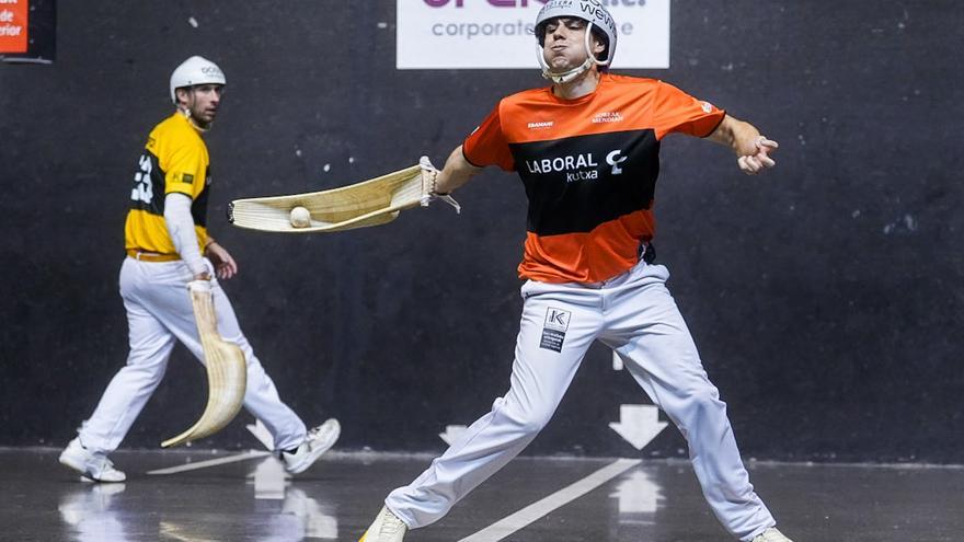 Johan y Gorka remontan a Urreisti e Imanol López por la mínima