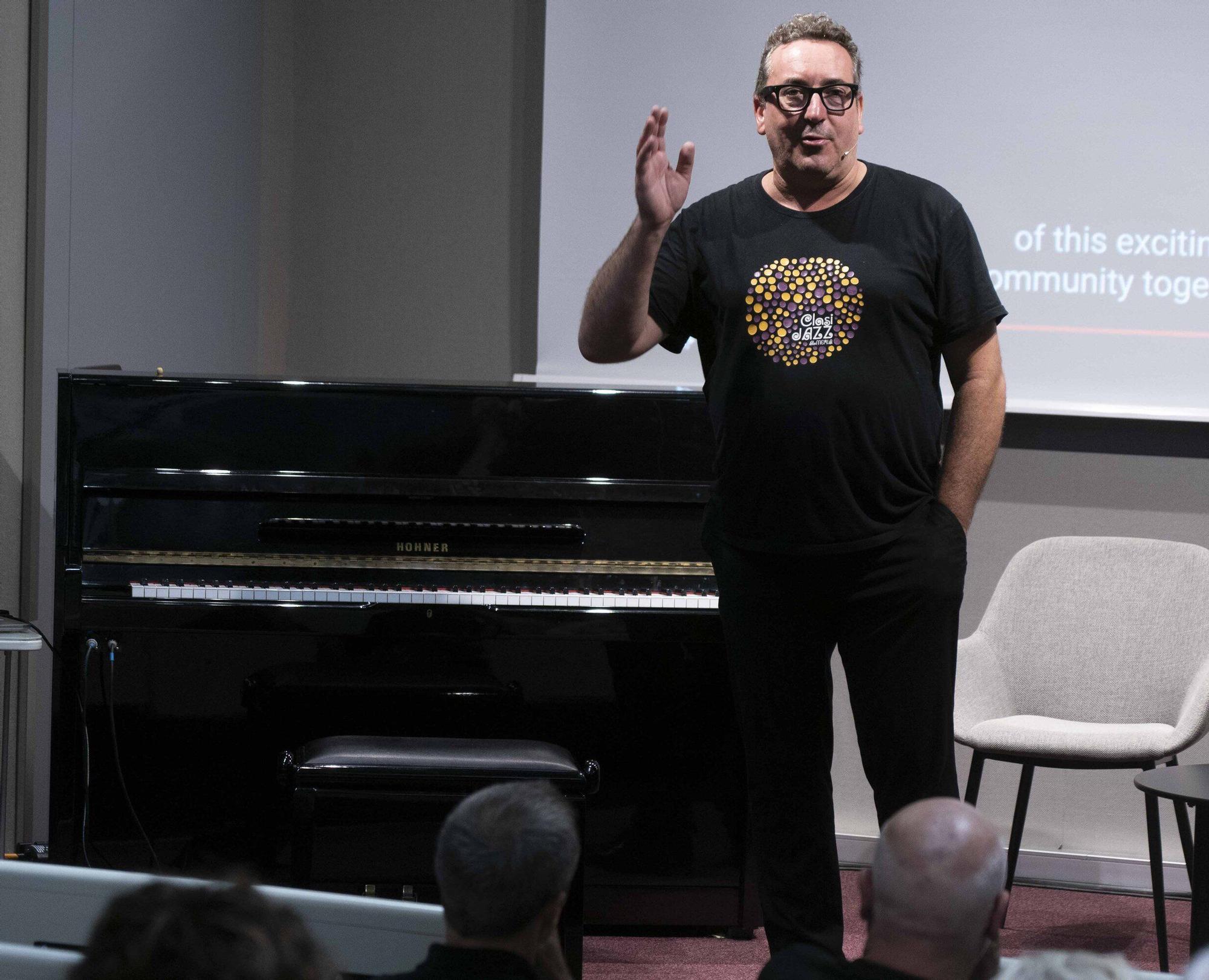 En imágenes: Pablo Mazuecos fue el encargado de dar la segunda conferencia del ciclo Jazz for Innovation by Hibridalab