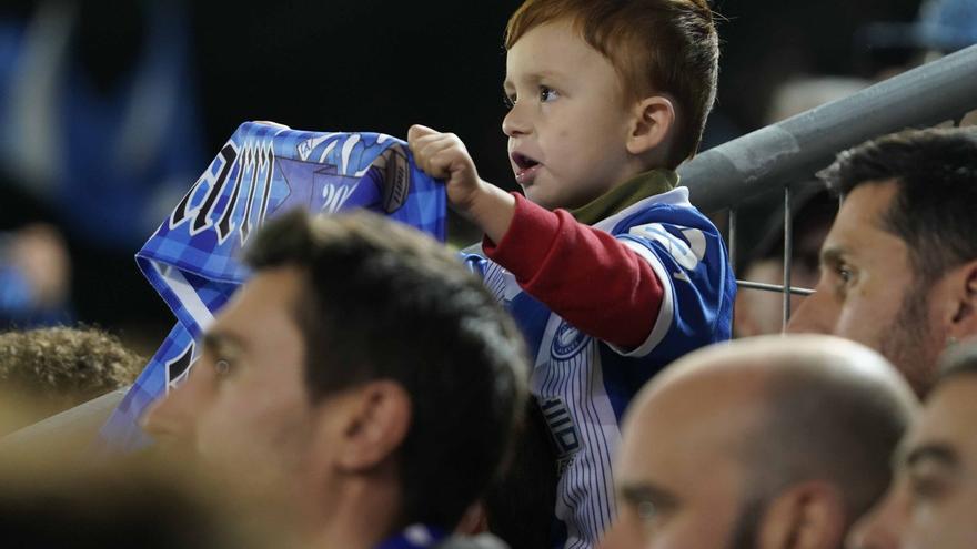¡Búscate en las gradas de Mendizorroza en el Alavés - Real Sociedad!