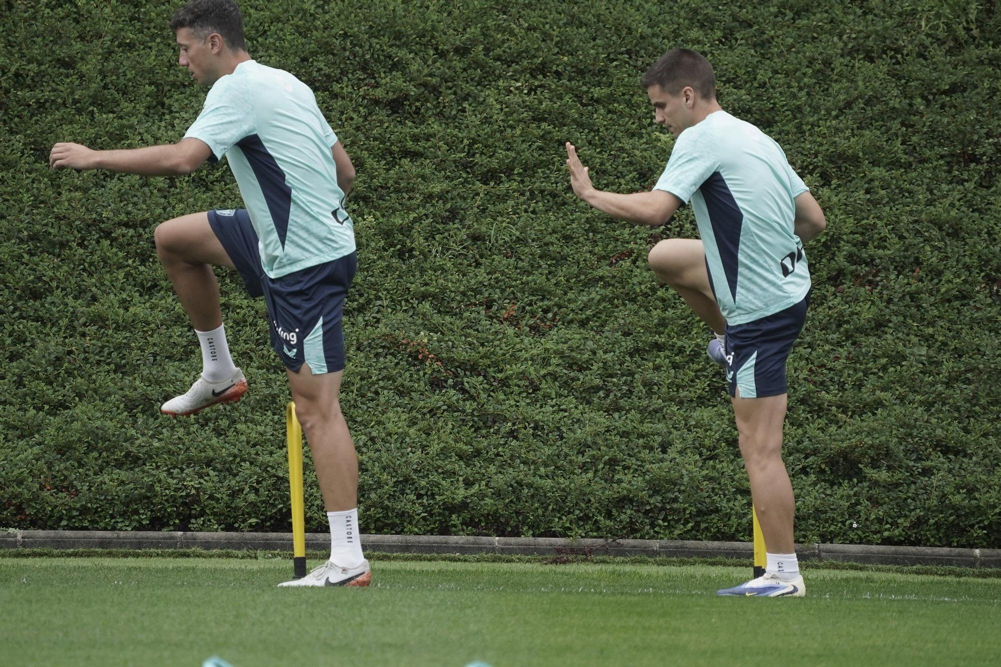 En imágenes: el Athletic entrena en Lezama con la vista puesta en el Alavés