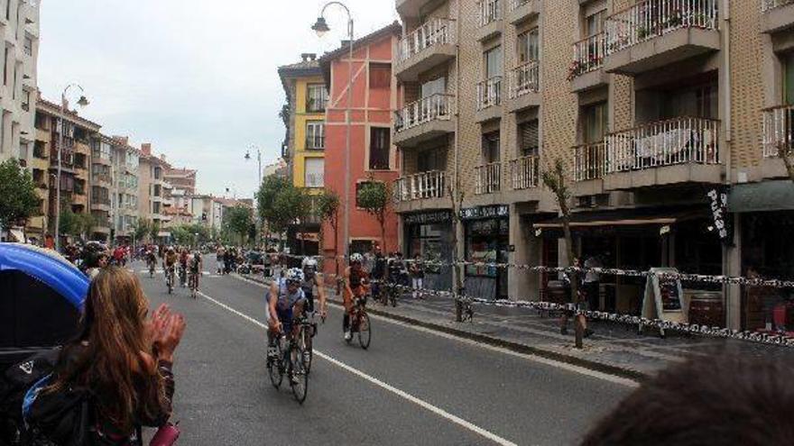 Elixabette Otegi y Eduardo Larrañaga, mejores deportistas