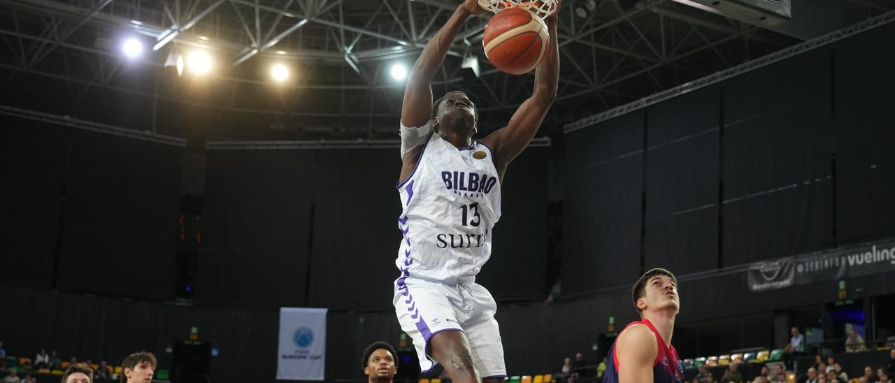 En imágenes: el Surne Bilbao Basket eleva su récord anotador en su victoria ante el Basket Brno