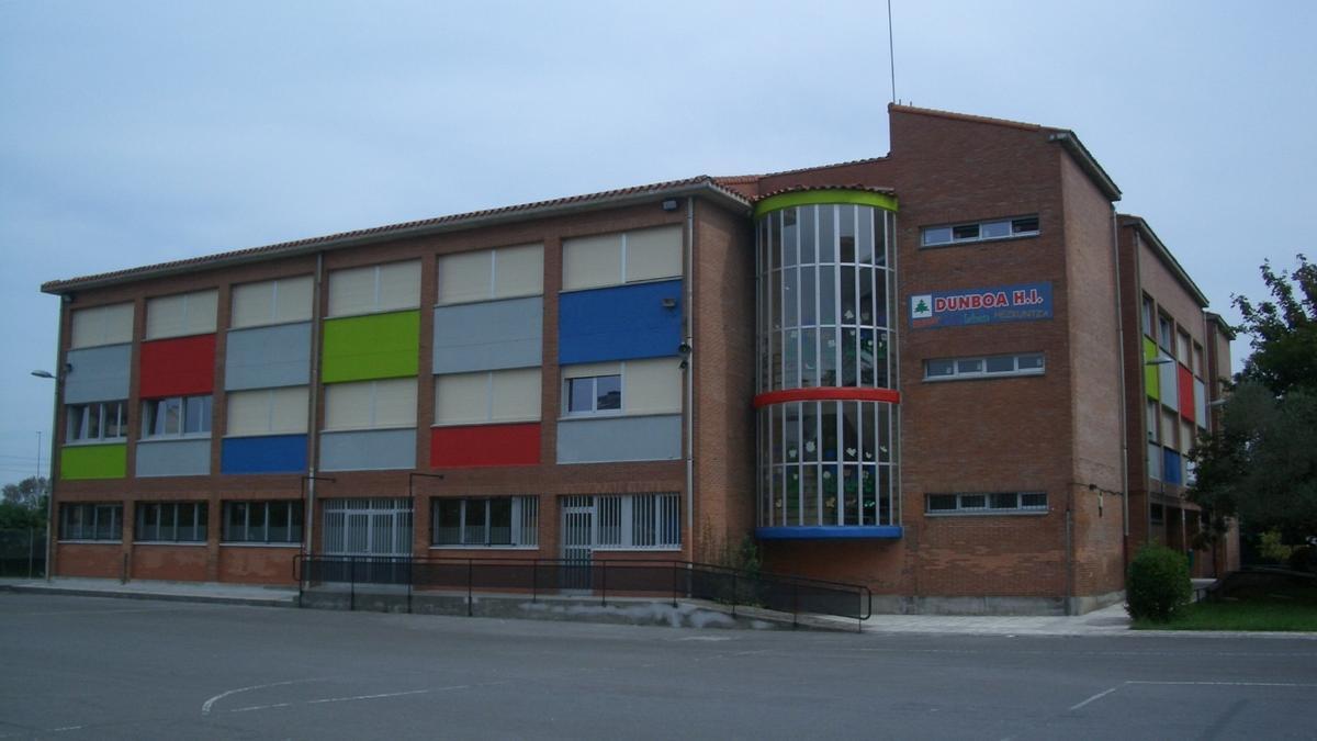 Colegio Dunboa de Irun / Colegio Dunboa Colegio Dunboa de Irun / Colegio Dunboa