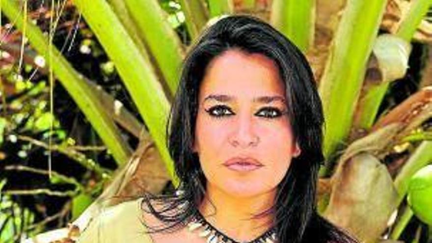 La Esteban, Aída Nizar, Rosa Benito o Kiko Hernández son veteranos en vivir del cuento y llegan los nuevos, Chabelita.