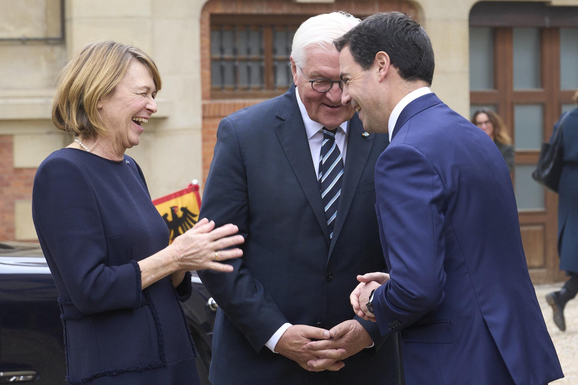 Pradales recibe en Ajuria Enea a Steinmeier antes de acudir a Gernika para pedir perdón a las víctimas