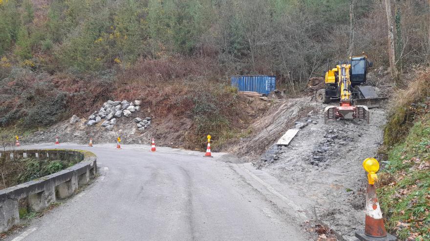 Cierre completo al paso de vehículos de la carretera de Beizama al barrio azpeitiarra de Nuarbe el 13 de febrero