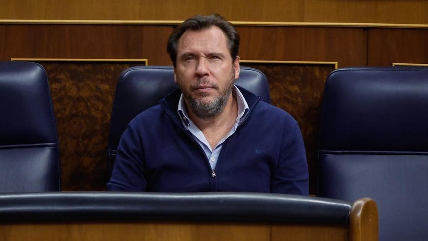 El PP carga contra Puente por mofarse de la &quot;apariencia&quot; de Feijóo y compara al ministro con &quot;un primate&quot;