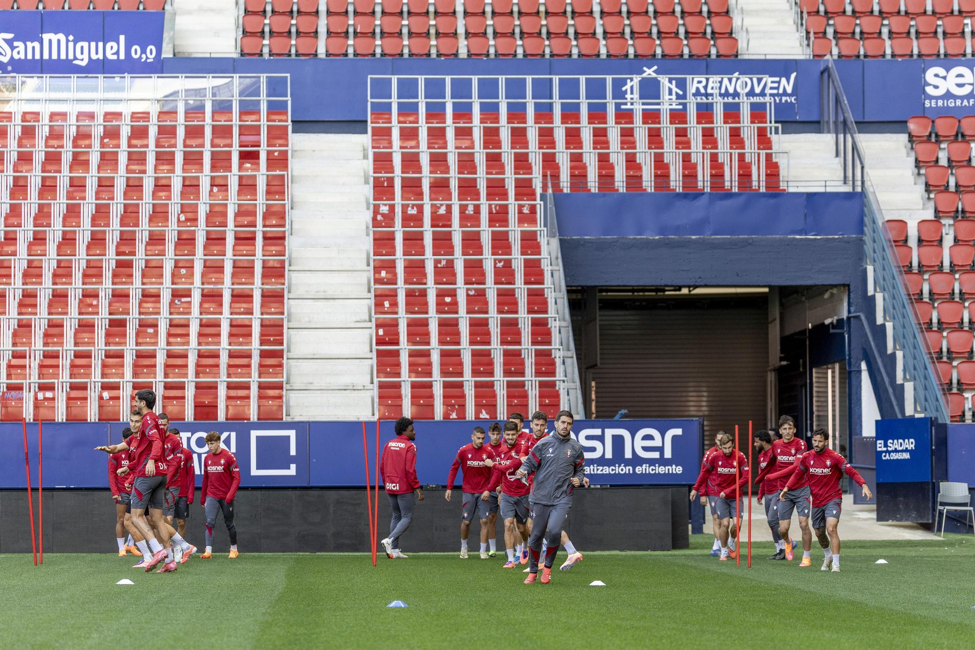 Osasuna se entrena a puerta cerrada en El Sadar (23 de septiembre de 2025)