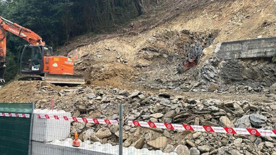 Aperribai kaleko trafikoa semaforo bidez arautuko da datozen asteetan