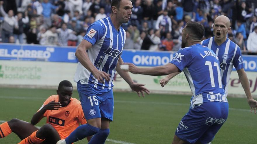 El Alavés recibirá al Athletic un viernes
