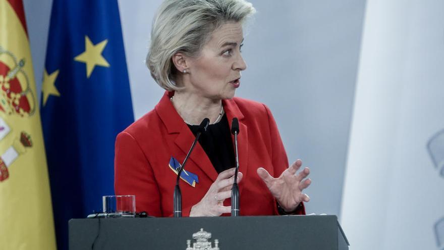 Bruselas propone reducir la dependencia energética de Rusia
