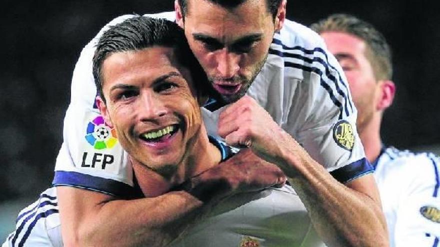 El Real Madrid se ampara en Cristiano en busca de la gesta en Old Trafford