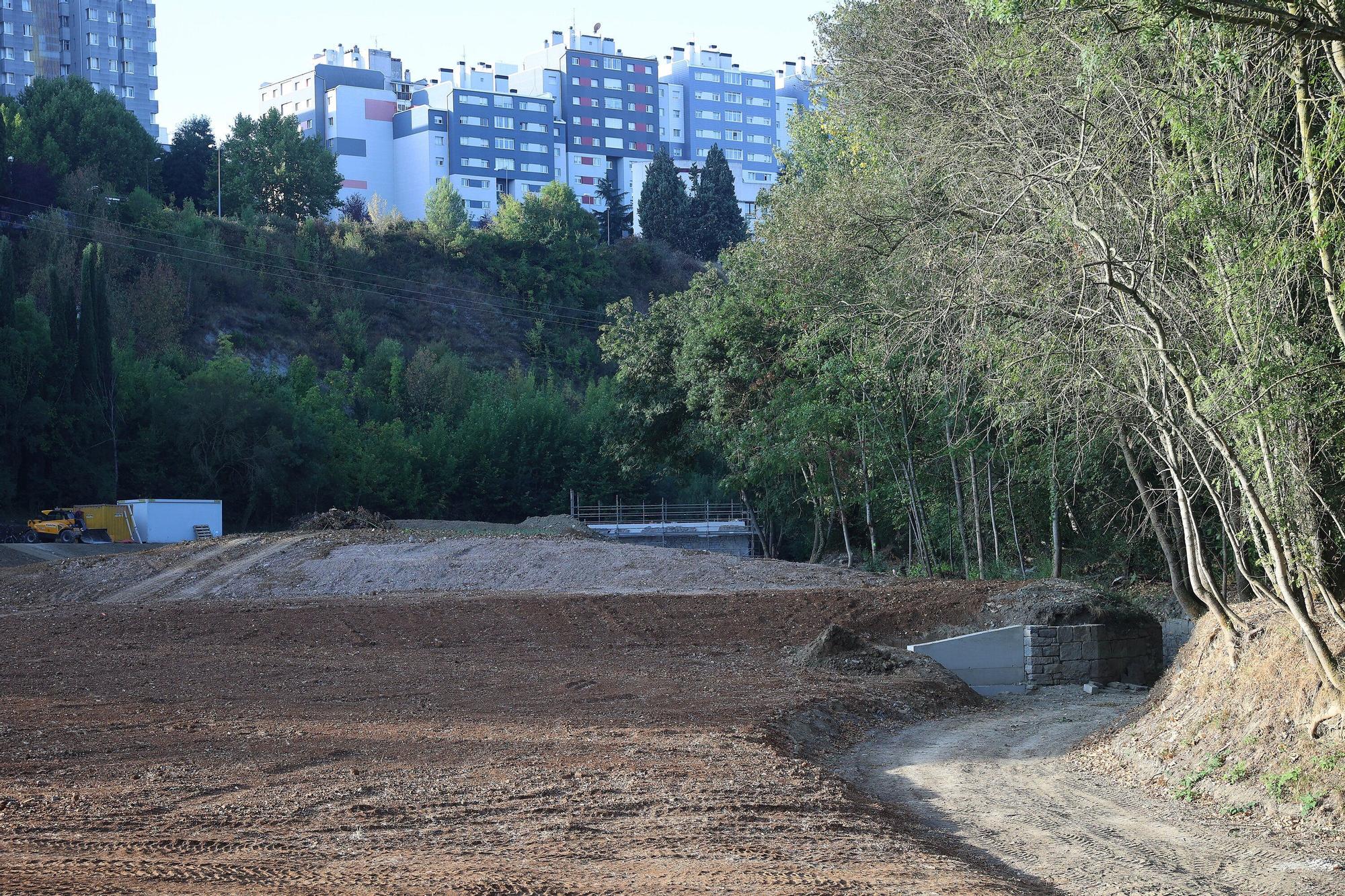 La reserva fluvial del molino de Ilundáin toma forma con la limpieza del canal y los movimientos de tierra