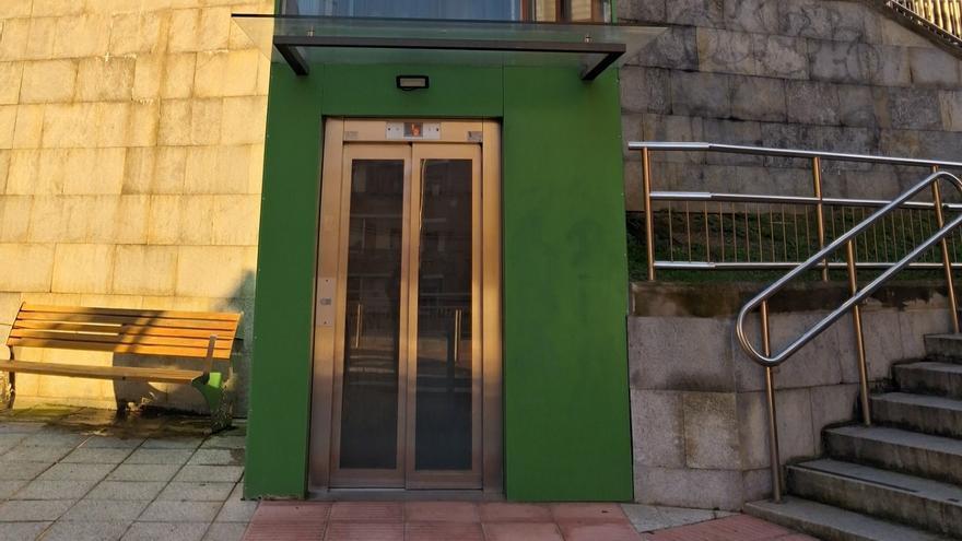 Denuncian que un ascensor de Buenavista de Portugalete lleva averiado 17 meses