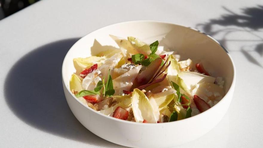 Menú fin de semana: ensalada, arroz caldoso a la marinera y cinnamon rolls