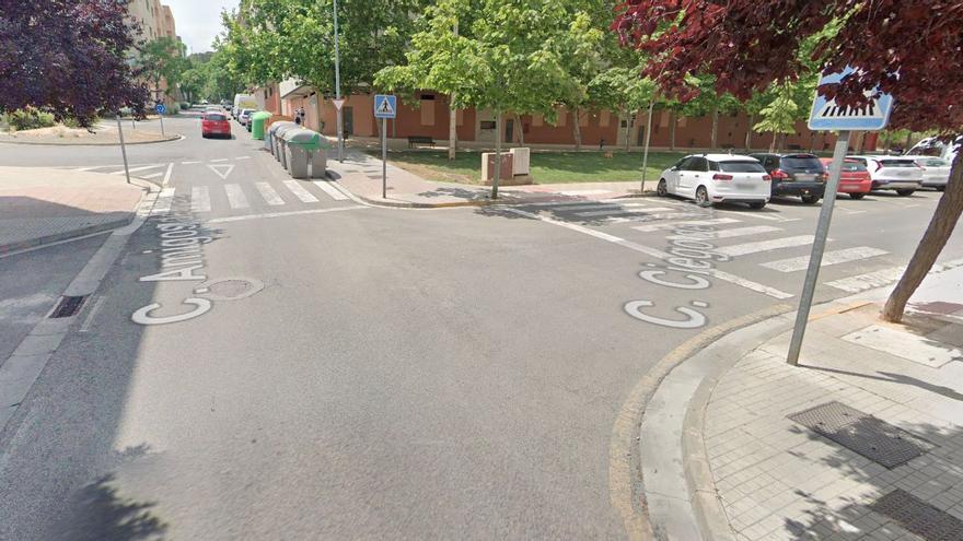 Localizado un conductor en Tudela tras salirse de la vía, chocar contra una señal y darse a la fuga