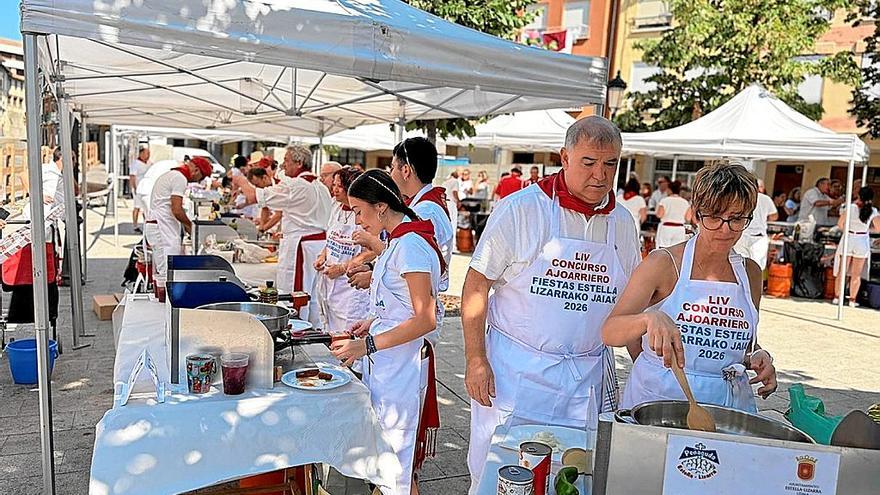 La tradición del ajoarriero otra vez despide las fiestas de Estella-Lizarra