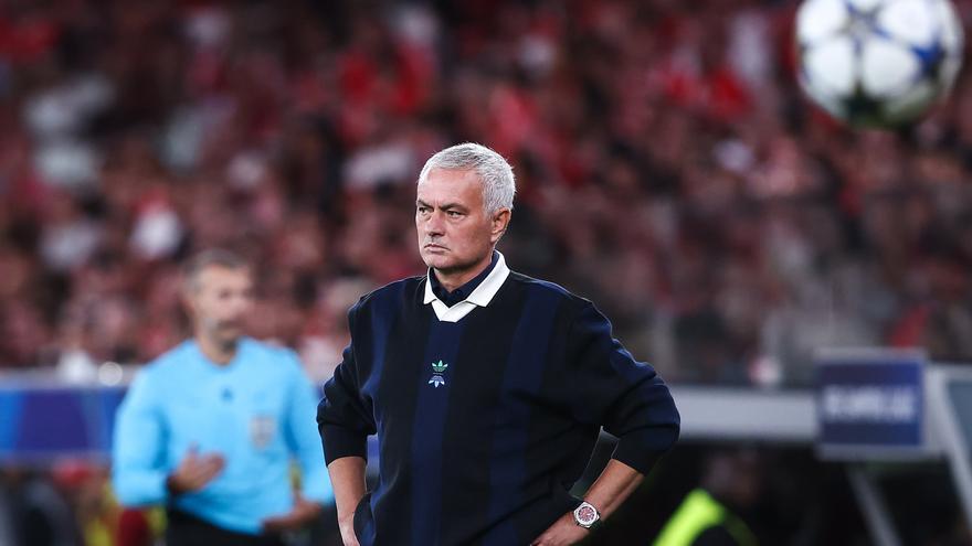 José Mourinho, a la calle