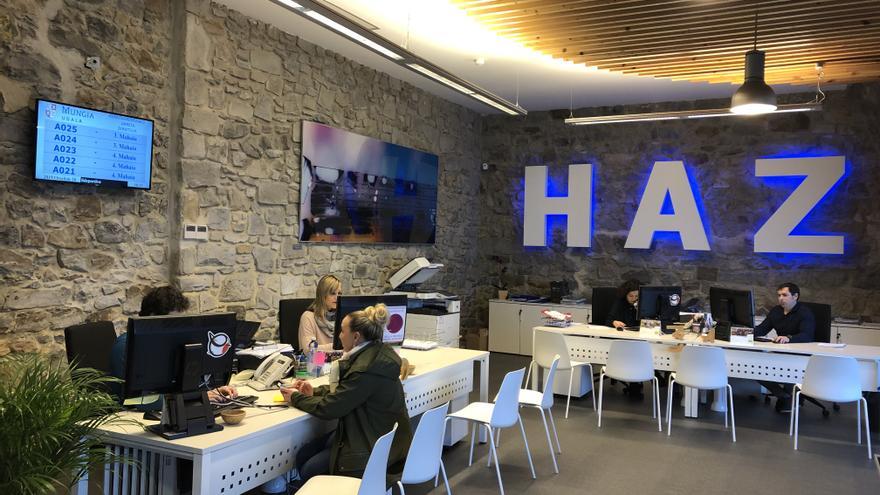 Mungiako herritarrek bikaintzat jo dute HAZ-en jasotako tratua