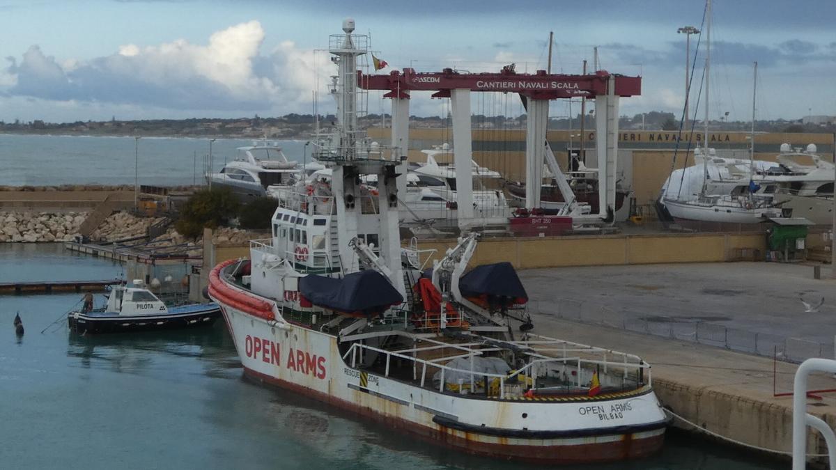 Imagen de archivo del barco de la ONG Open Arms inmovilizado en Sicilia.