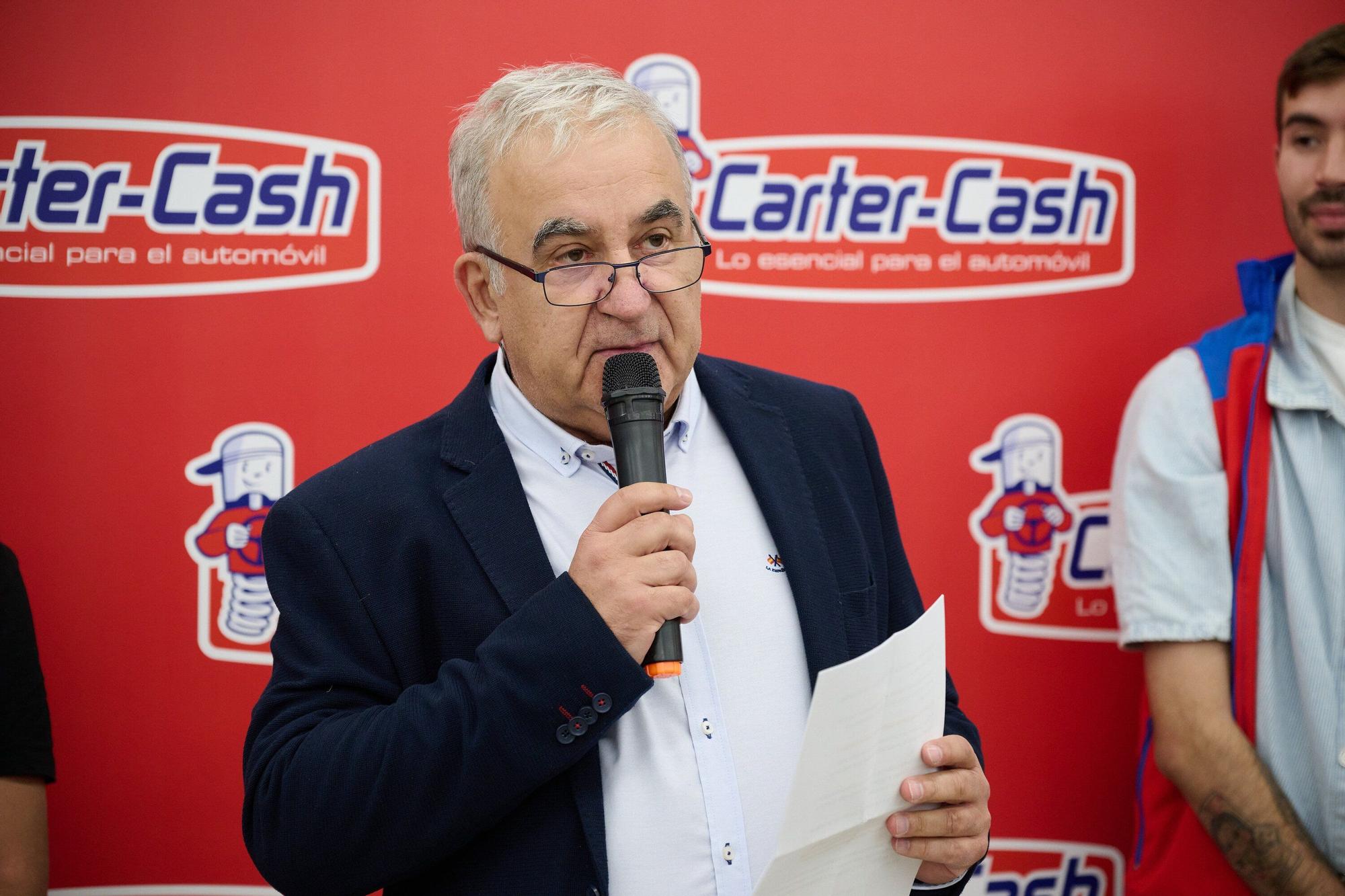 Fotos de la inauguración oficial de la nueva tienda de Carter-Cash en Pamplona