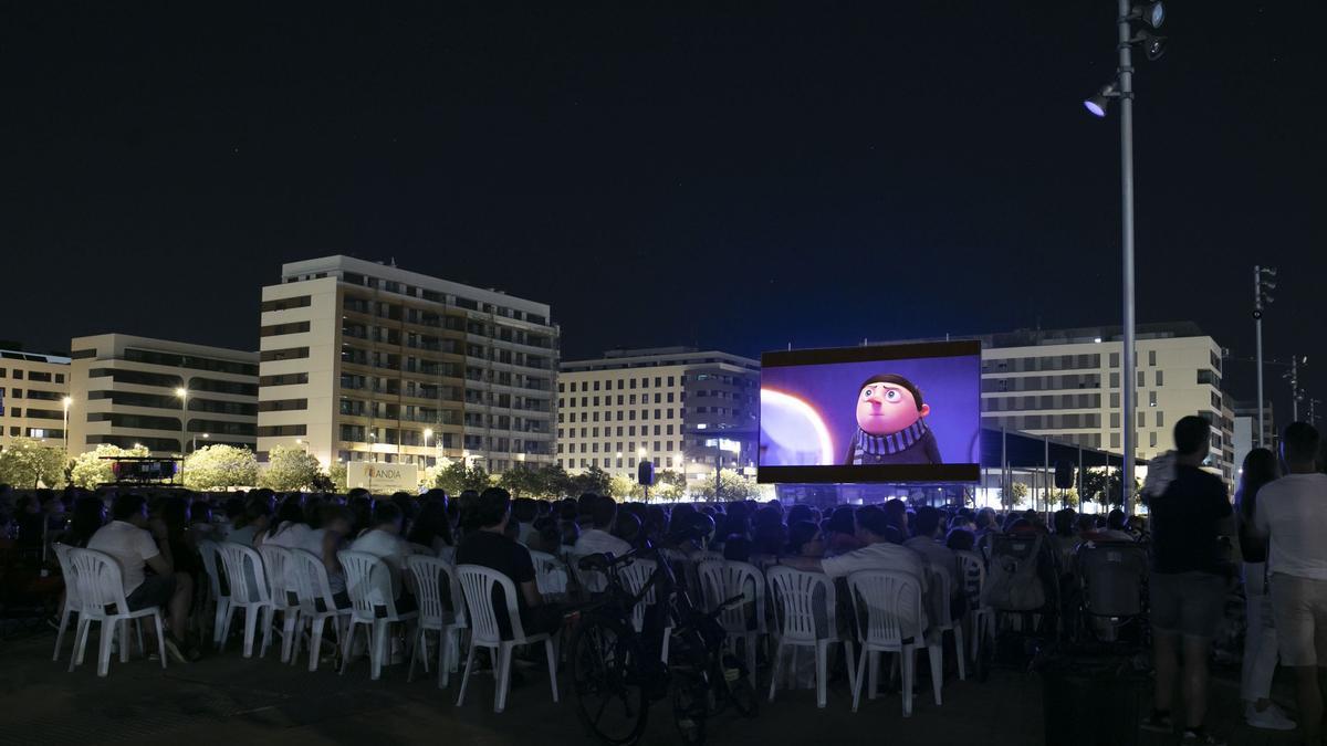 NOCHES DE CINE 2025