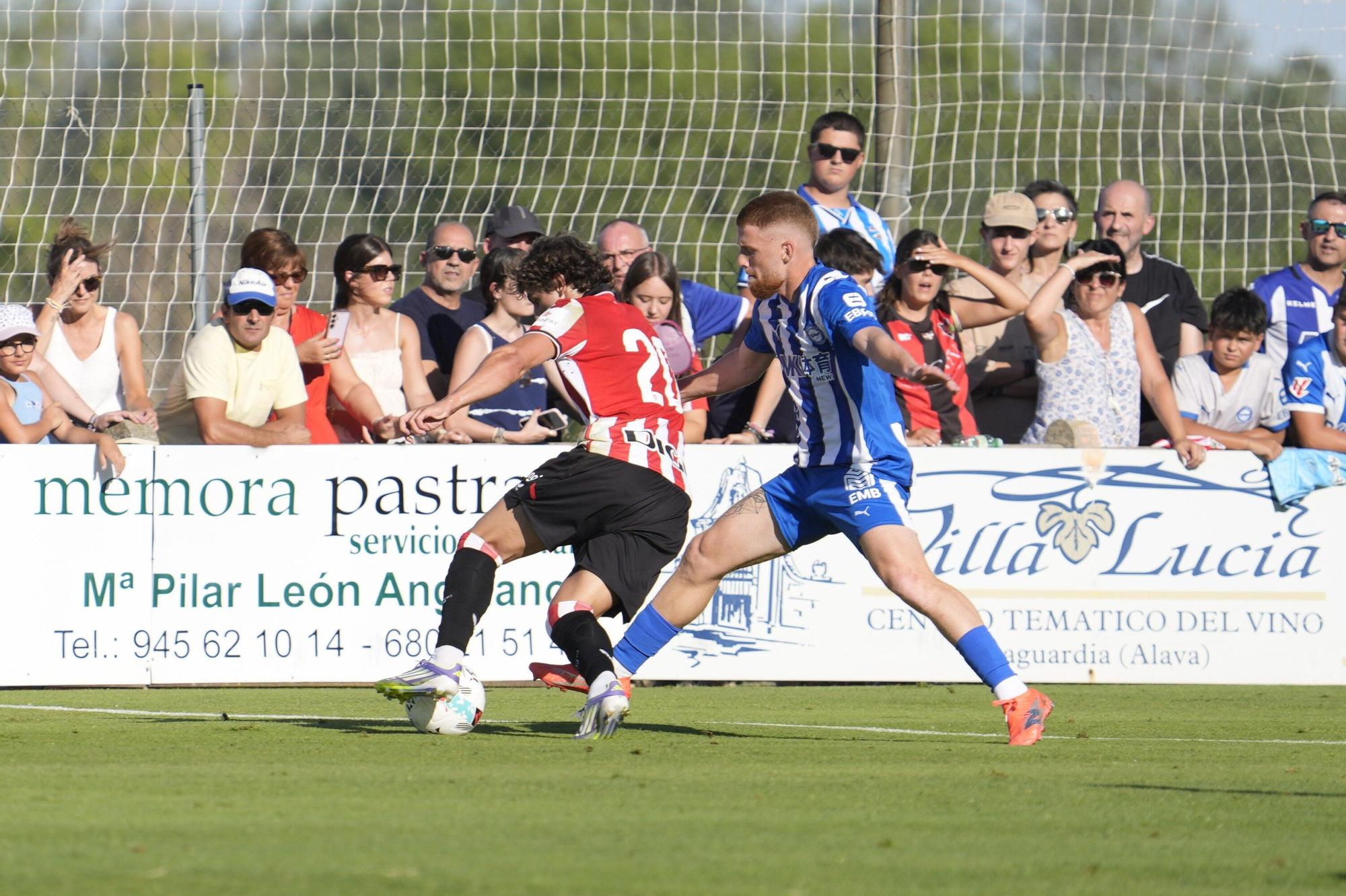 En imágenes: Ilusionante estreno del Alavés en Laguardia (1-0)