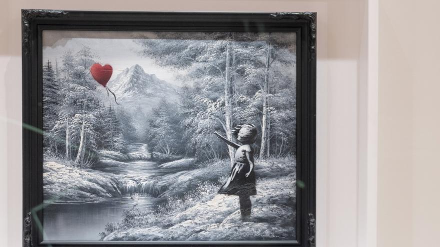 La obra 'Niña con globo' de Banksy se vende por 17,9 millones de dólares y entra en el podio de sus piezas más caras