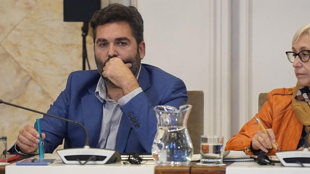 Víctor Lasa y Arantza González en el Pleno.