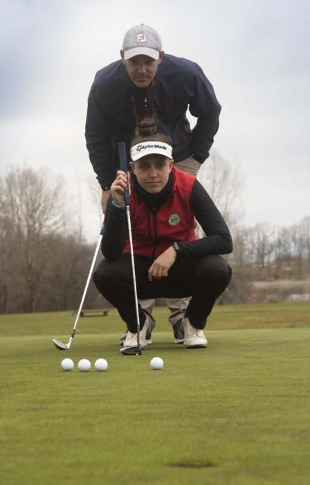 Amaia Latorre, la pionera del golf alavés