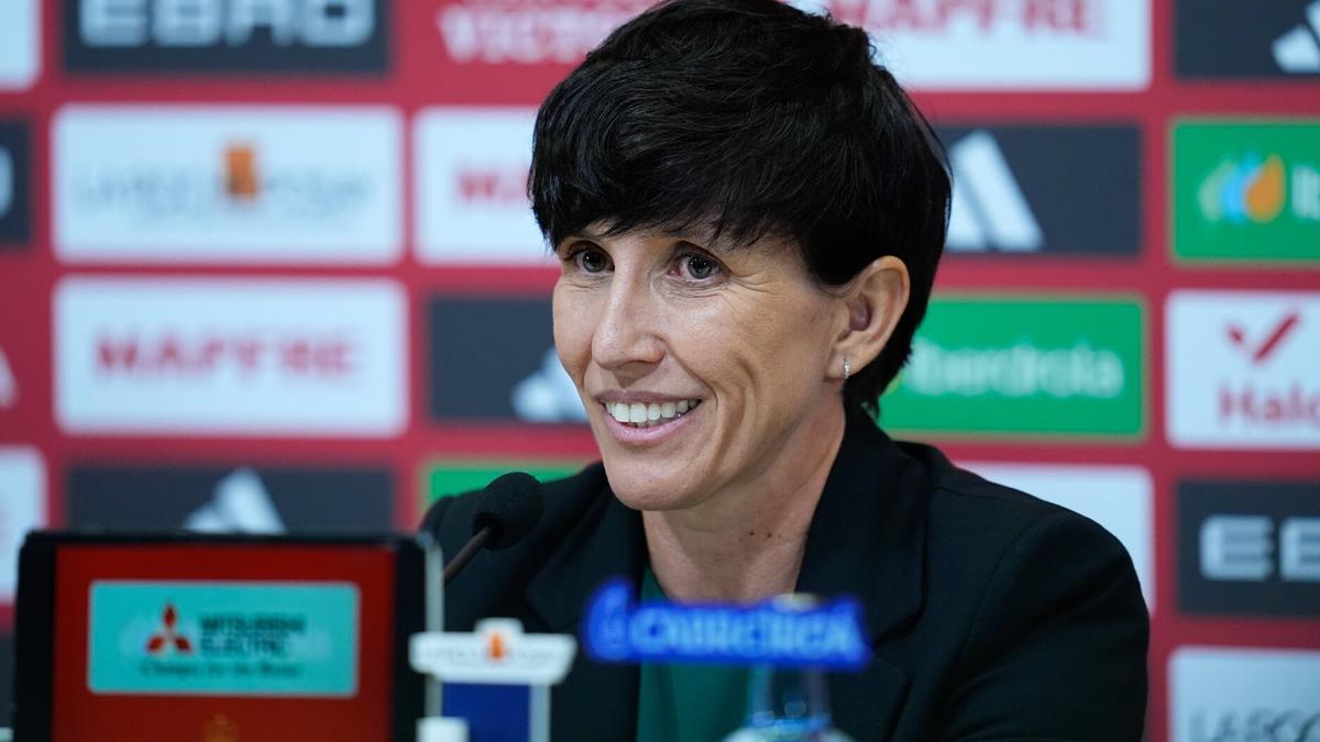 Sonia Bermudez, nueva entrenadora de la selección española femenina de fútbol.