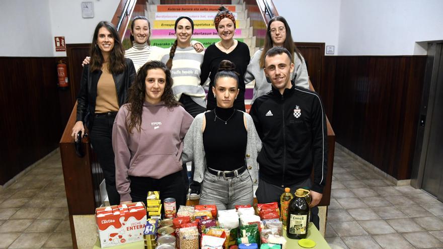 Del aula de Elizondo al campo  de refugiados de Lesbos