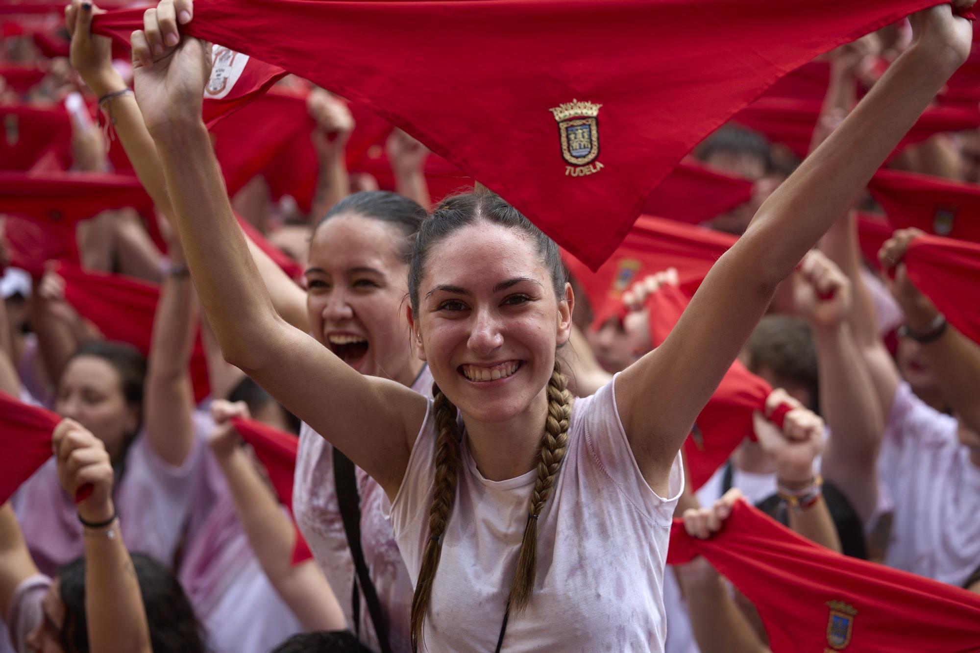 Fotos del cohete de las fiestas de Tudela 2025