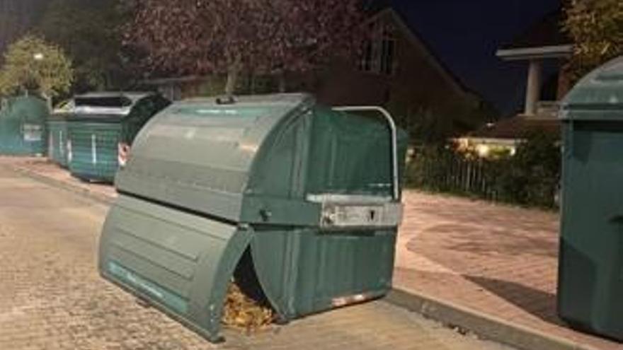 Denunciados tres jóvenes en Olaz por vandalismo, uno de ellos con 23 antecedentes