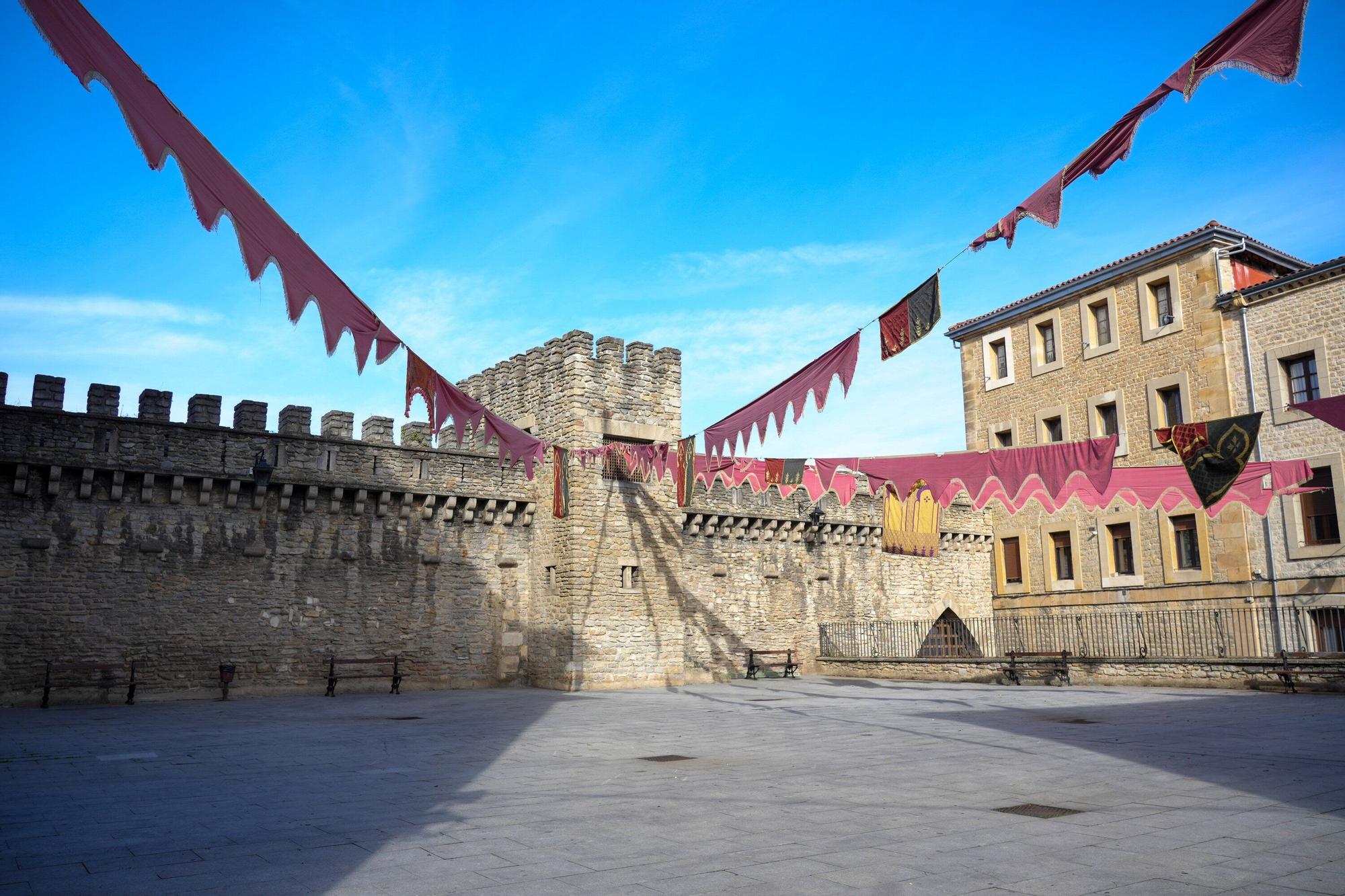 En imágenes: Vitoria se prepara para el Mercado Medieval