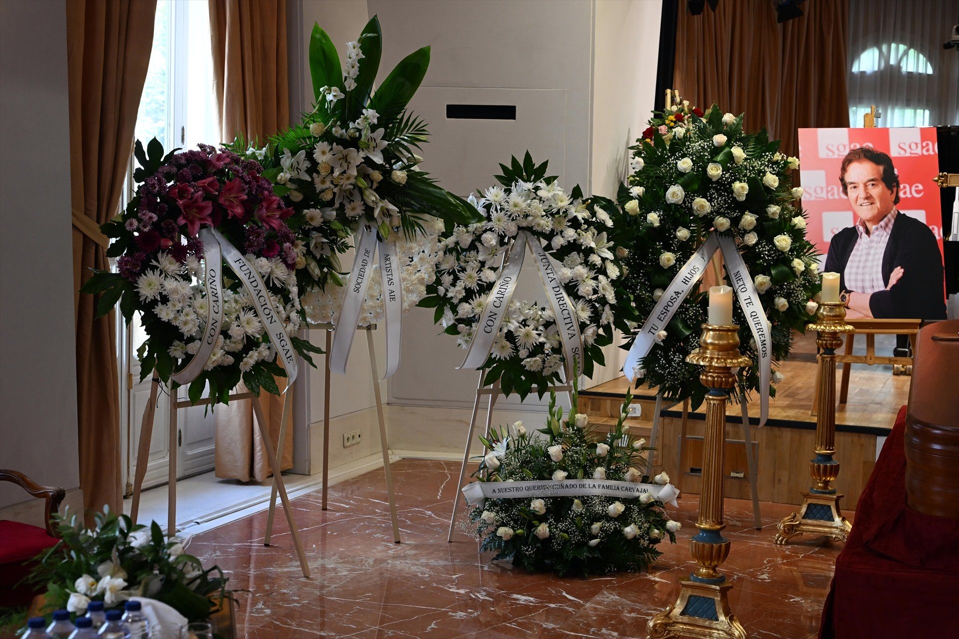 La capilla ardiente de Manuel de la Calva se instala en la sede de la SGAE en Madrid