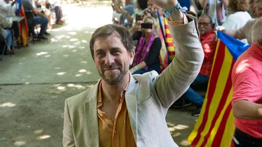 Comín sigue los pasos de Puigdemont recusando a tres magistrados y paralizando su recurso en el Constitucional