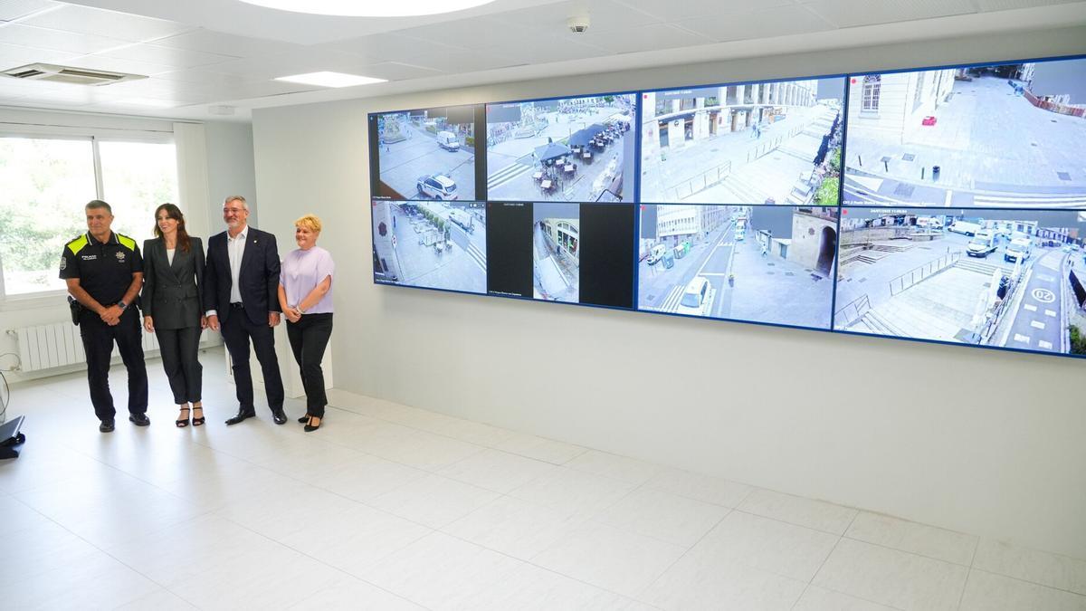 Centro de coordinación operativa de la comisaría de Agirrelanda.