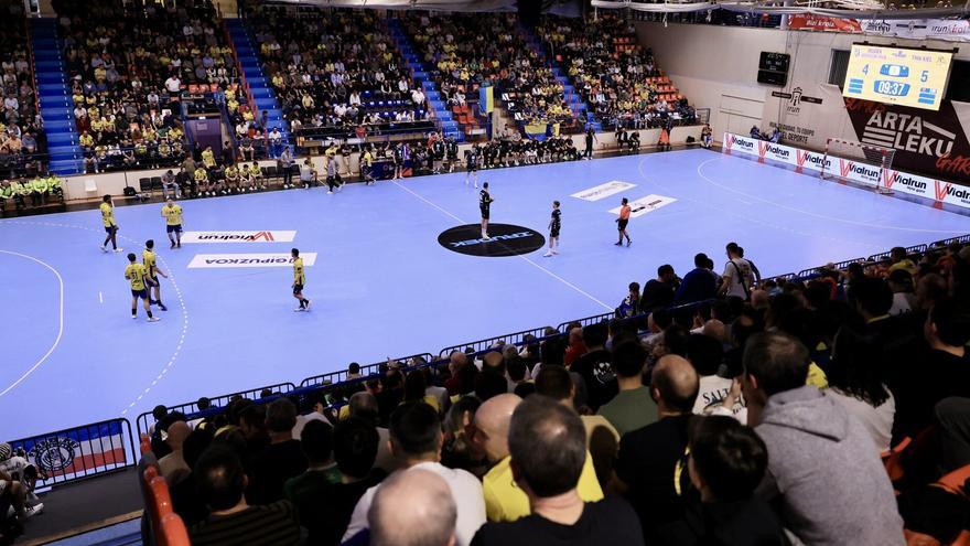 Mozas, sobre el nuevo pabellón: "Partidos como contra el Kiel ponen a Irun en el mapa"