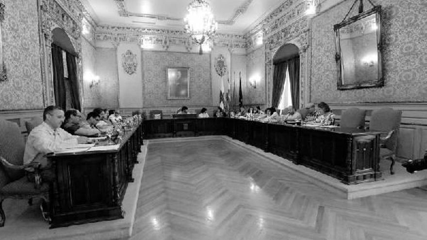 El salón de plenos del Ayuntamiento de Tudela, ayer.