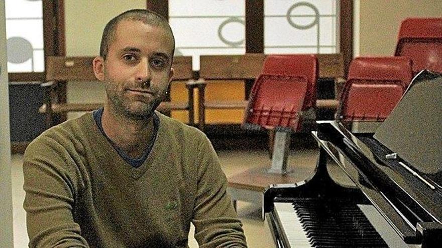 Rubén Mejuto, pianista y pedagogo musical del coro Ametsa