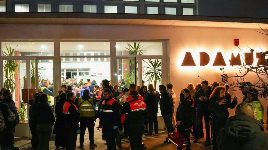 Al menos 39 fallecidos y 152 heridos por el descarrilamiento de dos trenes en Adamuz