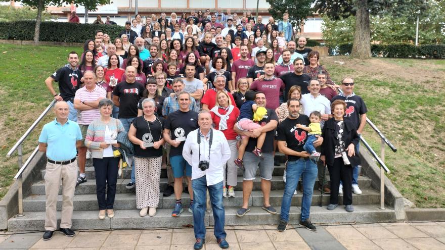 Oilargorri dice adiós con el reconocimiento de Kotarro