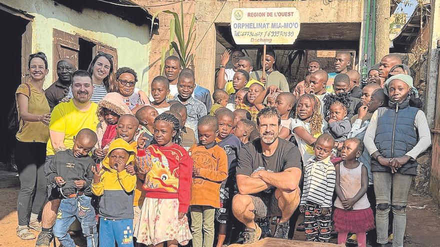 Camerún, orquesta solidaria