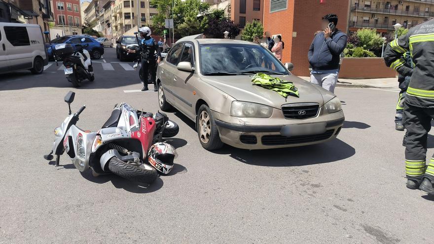 Un conductor arrolla a un motorista en Tudela tras saltarse una señal