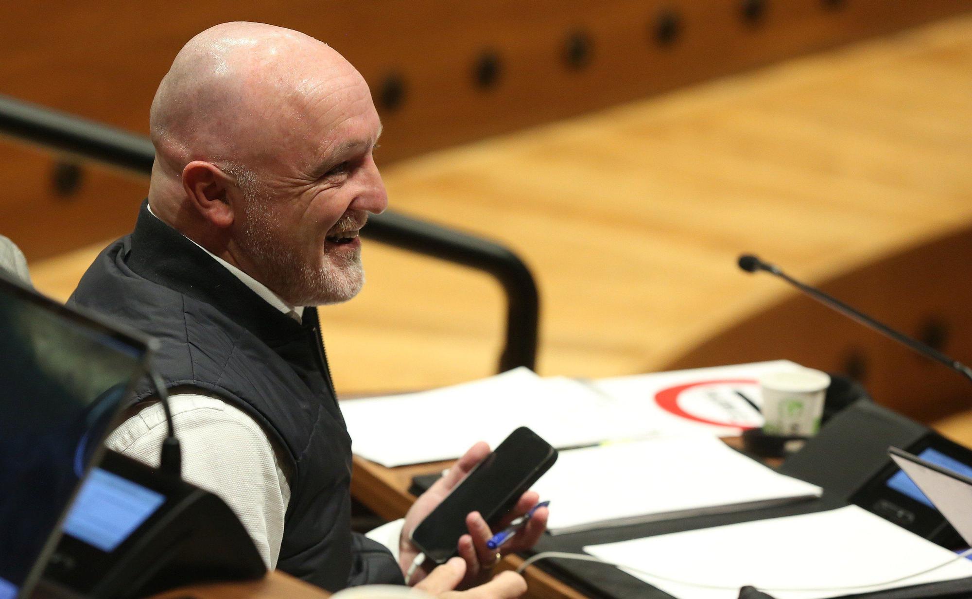 Fotos del pleno del Parlamento de Navarra del jueves 2 de octubre