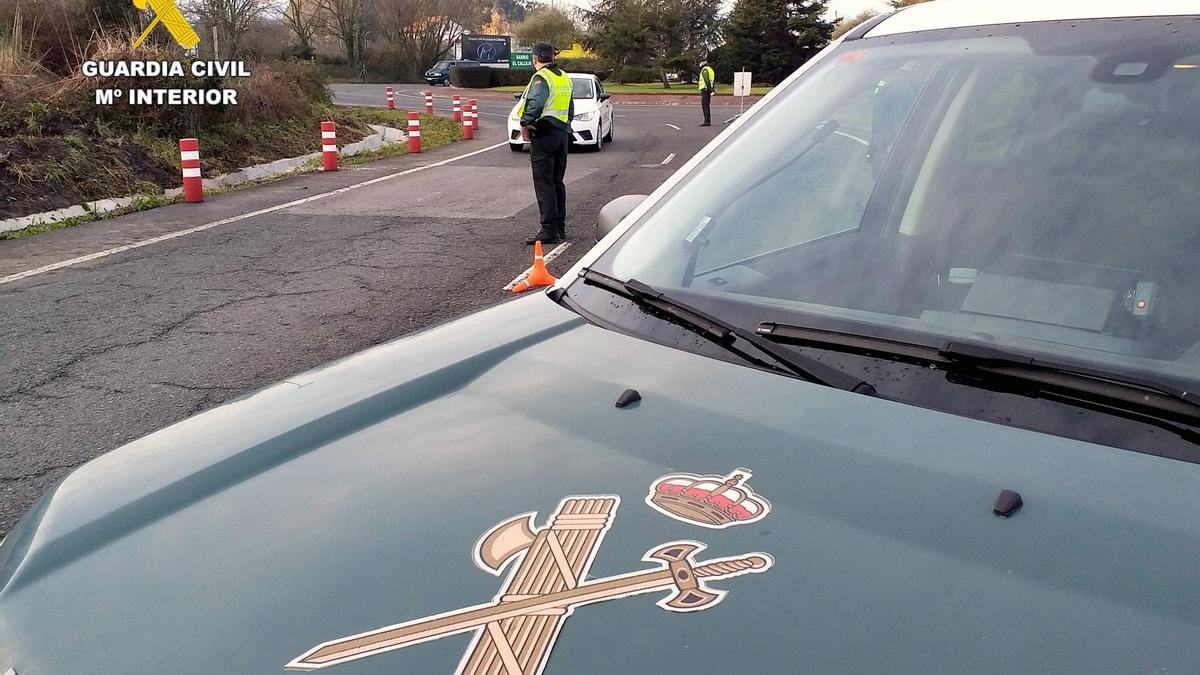 Los tres implicados se habrían puesto de acuerdo para provocar el accidente en Mioño Los tres implicados se habrían puesto de acuerdo para provocar el accidente en Mioño