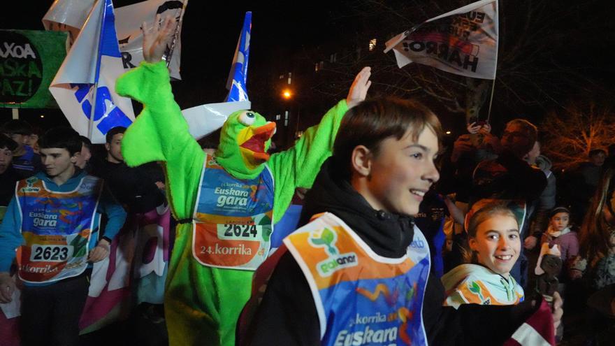 En imágenes: Korrika recorre Gasteiz