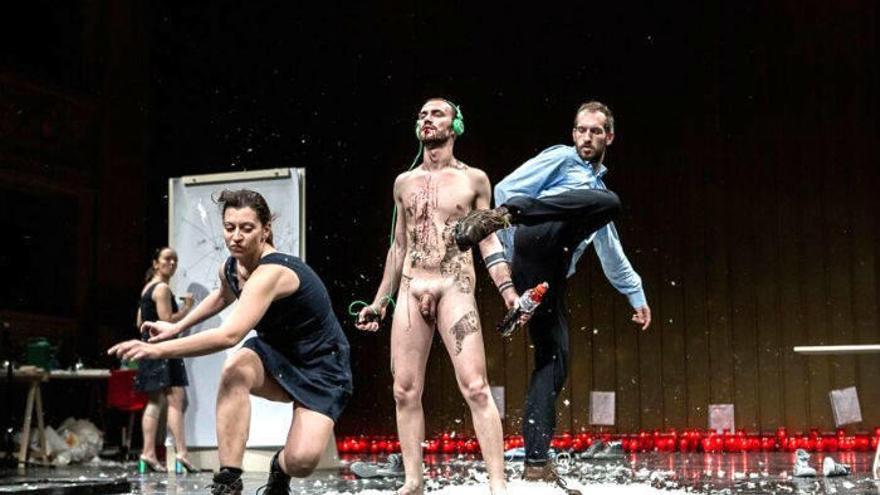 &#039;Still Life&#039;, bullying-aren eta homofobiaren aurkako antzerkia Arriagara dator